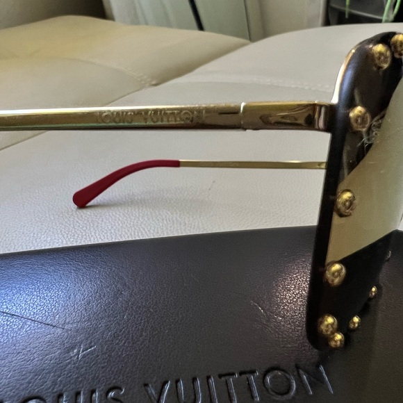 Lv sunglasses - Picture 2 of 9